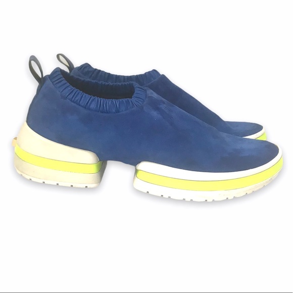 Stuart Weitzman Stretch Suede Sneakers SW 612 Shoes Comfort Coastal Unisex Flats - Picture 2 of 16